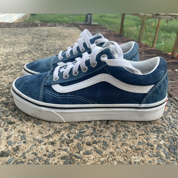 Women’s Vans Old Skool Denim Low Top Sneakers - Picture 7 of 10